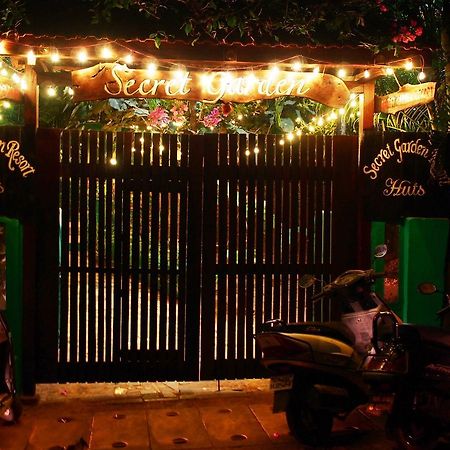 Secret Garden Resort Patnem Beach Exterior photo