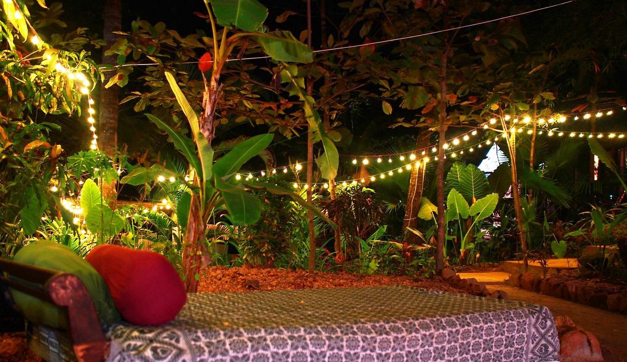Secret Garden Resort Patnem Beach Exterior photo